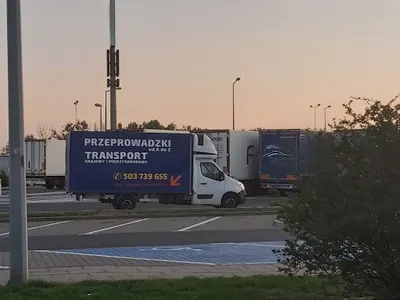 Raz Dwa Przeprowadzki